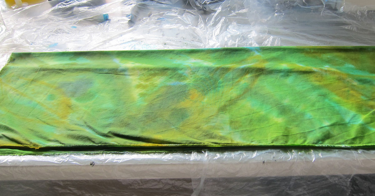 Folded-Fabric-Painted-with-Dye